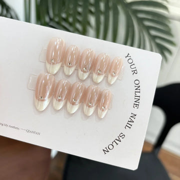 Qfdian 10pcs Handmade Oval Press On Nails Aurora French False Nails White Edge Rhinestone Design Nails Art Full Cover Wearable Manicure